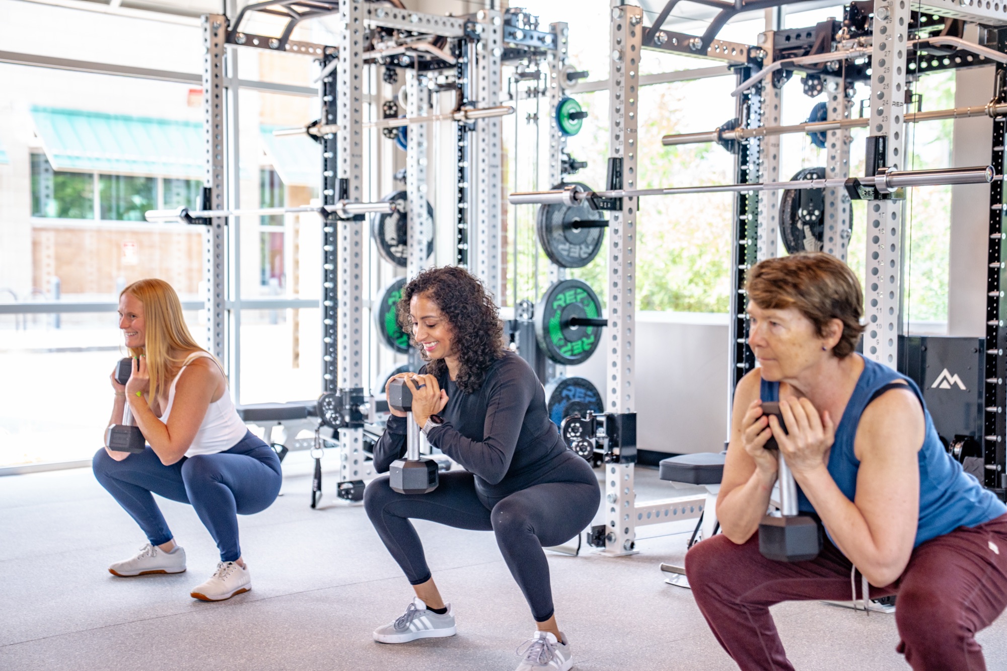 Women strength training at Well&Studio